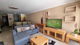 Accommodation Front - Dazzling 4 Sleeper near Ushaka Marine World - Durban - 8