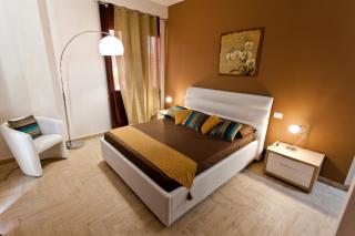B&B Shining - 2