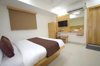 Hotel Midnight - Ahmedabad - 5