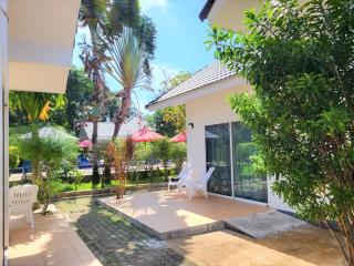 Blue Palm Kata Resort - 7