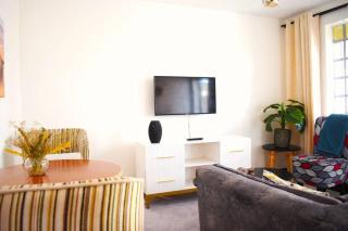 Xellent suites-Muru House - Nakuru - 9