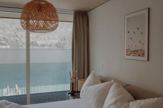Stunning and Modern House On The Lake - Quarten - 8