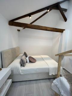 Suites Chic Star - Herencia - 2