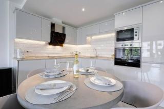 Beautiful 3 Bedroom Ground Floor - Nueva Andalucia - Marbella - 3