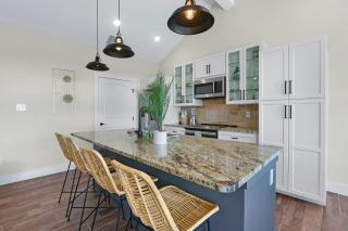 Boho Bungalow - Canyon Lake - 6