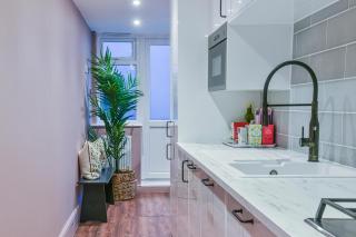 Clapham Calm 2 Bedroom Flat with Garden - Londra - 5