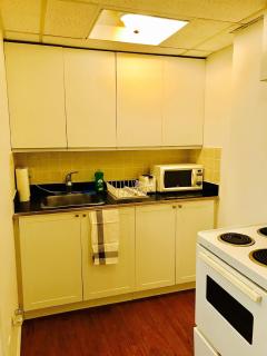 Stylish Montreal Apartment: Comfortable Stay in the Golden Square Mile - Montréal - 5