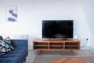 Newly Refurbished 2 bed with Fantastic View - Londra - 7