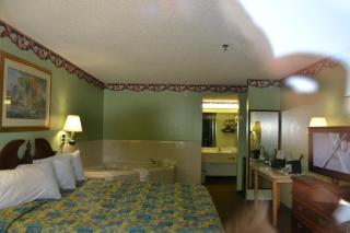 Motel 6-Albany, GA - 7