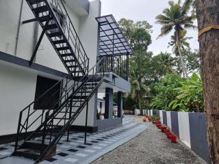 ShearaZ Castle - Kāyankulam - 3