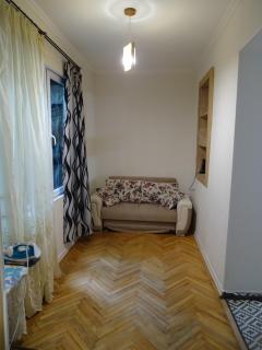 Vake Super Quiet and Comfy Apartment with a Yard - Tbilisi - 6