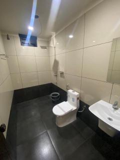 Redbell Suites Kizhisseri - Kondotti - 3