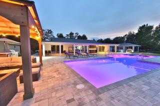 Lakefront Getaway in Sunny Florida with Heated Pool - Sarasota - 5