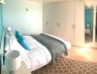 Seaview Bungalow, Thurlestone, Seaview, Beaches Nearby, Onsite Parking, 2 Bedrooms - 1