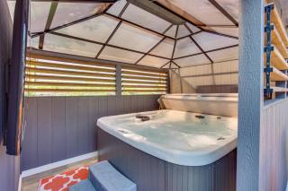 Pet-Friendly Minneapolis Home about 8 Mi to Downtown! - 9