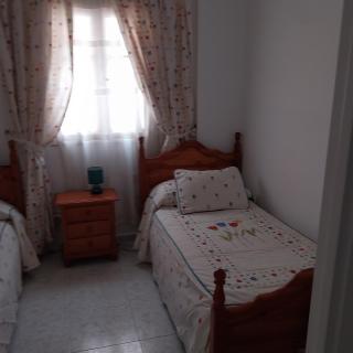 APARTAMENTO EN CALLE CHALUPA - Chipiona - 3