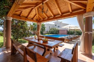 Villa Antura with private heated 50sqm pool, 3 bedrooms, 3 bathrooms, and gym - Žrnovnica - 4