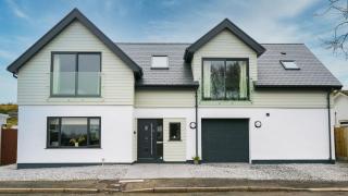 Sirusa - Trearddur - 2
