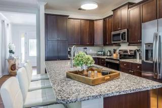 Gorgeous Home w Game Room Heated Pool Spa - Orlando - 3