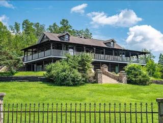 Old Bear Creek Lodge - Royal - 0