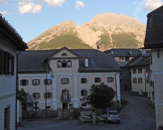 Stilvolle 2,5 Zimmer, Ferienwohnung in Sent - Scuol - 2