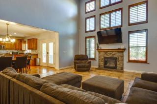 Game Room and Home Office Spacious Kaysville Escape - 6