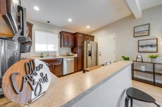 ASU Base! ~ 4 Mi to Old Town Scottsdale! - 5