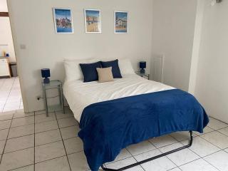 La Detourbe holiday Gite - 2