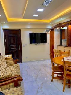 Comfort 2 steps Side Sea view serviced apartment near montaza palace and Easy access to all Sites è AC ,WIFI, Security - Alessandria d'Egitto - 7