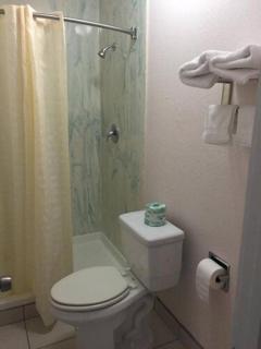 TRAVEL INN MOTEL - 1