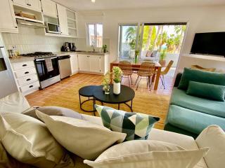 Private Beach Great Location Condo - El Pueblito - 5