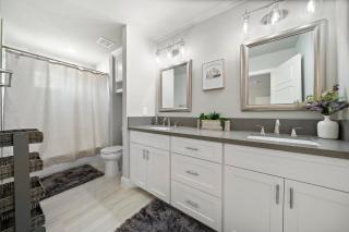 Brand new home great for family! - Houston - 3
