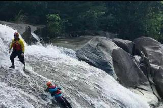 1st floor, A/C Everywhere, Balcony with Beach View in Luquillo - Luquillo - 4