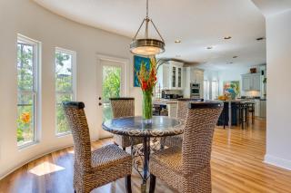Luxe Gulf Breeze Home with Patios - 4 Mi to Beaches! - Gulf Breeze - 3