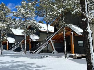 Luxury Villa over the Meadow - Show Low - 2