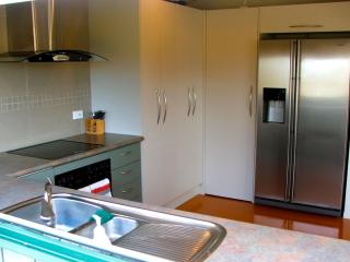 Kick Back on Karaka - Matarangi Holiday Home - 4