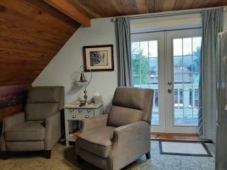 UPSTAIRS Alki Beach APARTMENT - Seattle -Historic-1858 - Seattle - 6