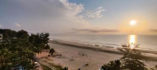 TIMURBAY KUANTAN -BEACHFRONT PARADISE GETAWAY - 3