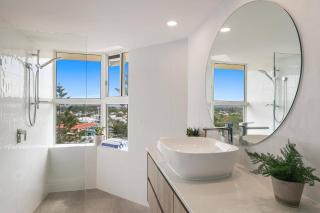 Burleigh Vista Apartment - Views - Gold Coast - 4