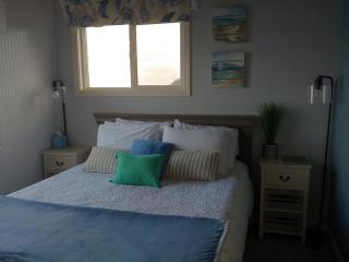 Driftwood Cottage - Seal Rock - 1
