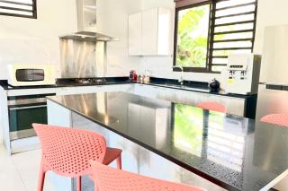 Muna house and private pool - AC - optic fiber Wi-Fi - 3 pers - Punaauia - 2