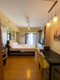Modern Bayview Condo in 8 Adriatico - Manila - 0