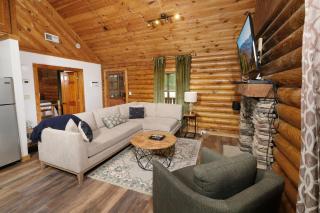 Grove Creek Cabin - Gatlinburg - 3