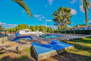 Flor - cozy bungalow with large comm. pool in Moraira - Moraira - 0