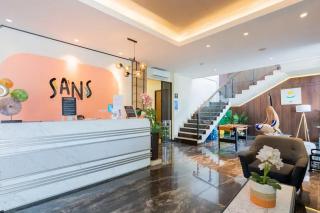 Sans Hotel Box Mansion Surabaya by RedDoorz - 0