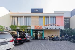 Sans Hotel Box Mansion Surabaya by RedDoorz - 6