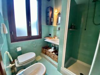 Piccolo Rifugio con parcheggio privato gratuito - Bergamo - 7