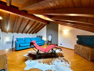 Piccolo Rifugio con parcheggio privato gratuito - Bergamo - 8