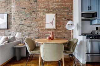 East Village 2br w wd nr groceries NYC-1221 - 5