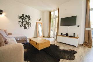 keep in touch 2 CHAMBRES AVEC TERRASSE ET GARAGE - Cannes - 9